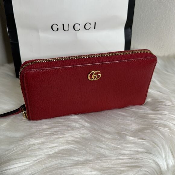 💯Authentic Gucci Marmont Zipped Around Long Wallet 🍀 - Picture 3 of 16